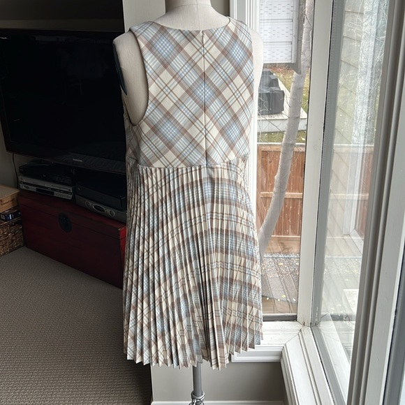 Aritzia / Sunday Best Plaid "Trish" Mini Dress - Picture 2 of 7